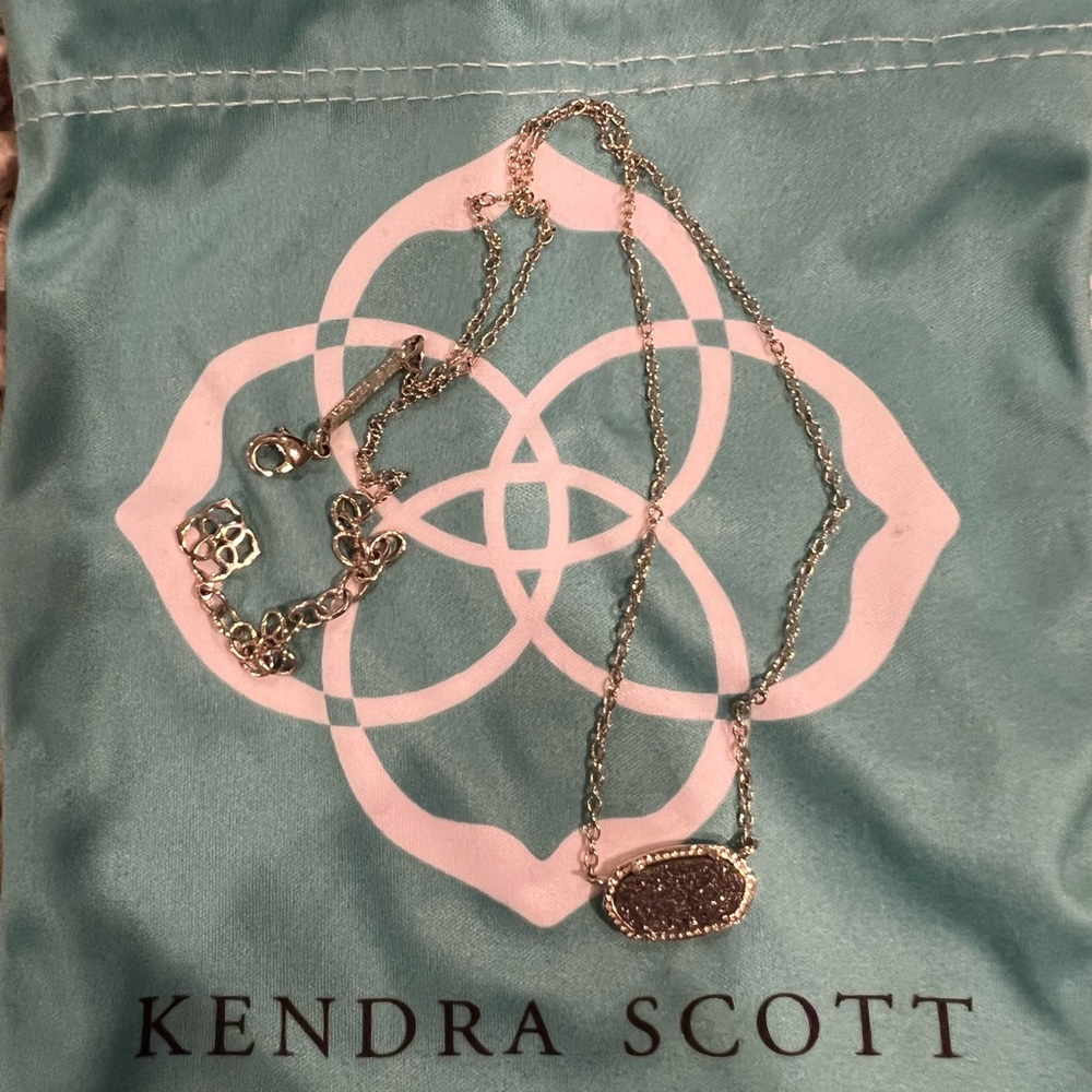 Kendra Scott Elisa Gold Pendant Necklace in Platinum Drusy